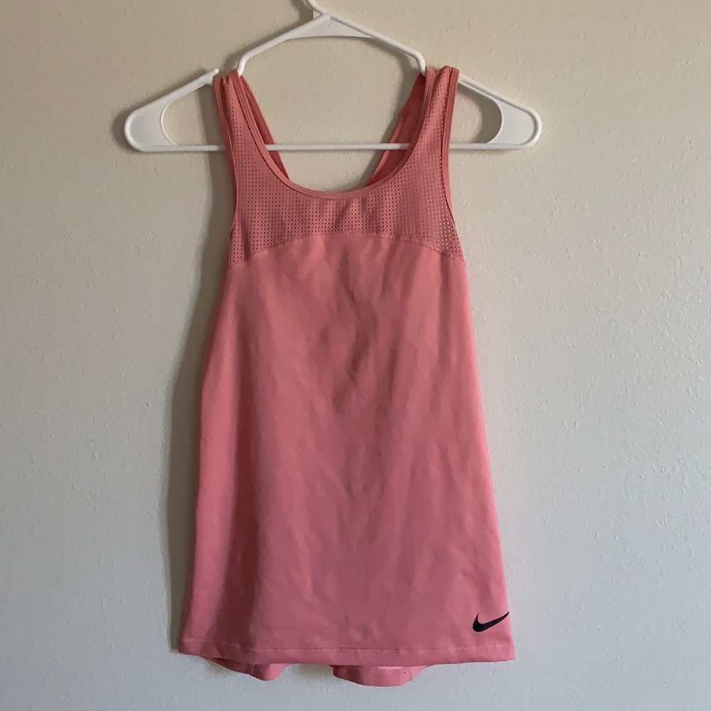 NIKE TOP
